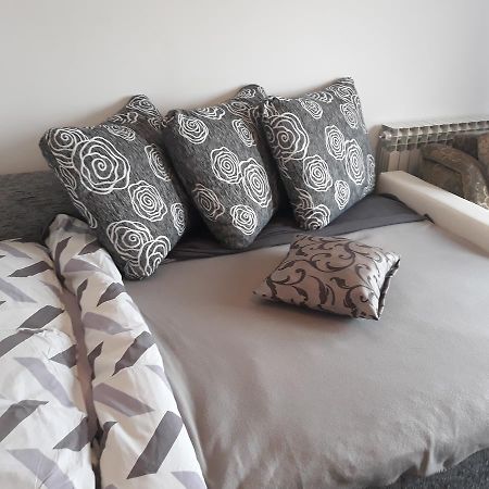 Apartment Karlos Ζάγκρεμπ Εξωτερικό φωτογραφία