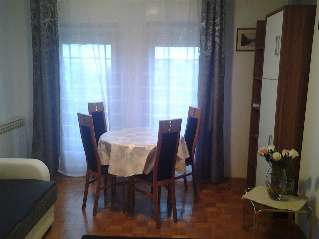 Apartment Karlos Ζάγκρεμπ Εξωτερικό φωτογραφία