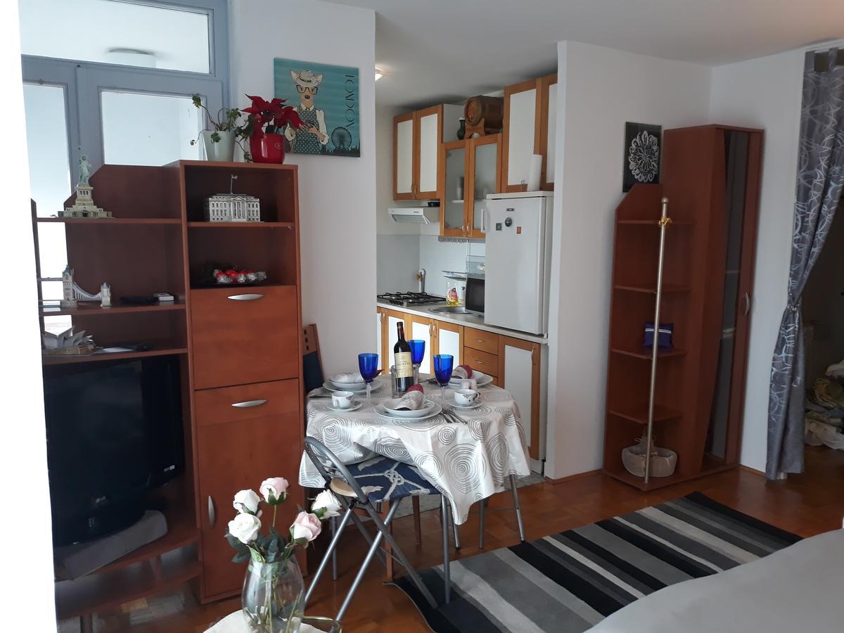 Apartment Karlos Ζάγκρεμπ Εξωτερικό φωτογραφία